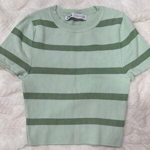 Zara Mint and Olive Striped Knit Tee. Crop top. Size s